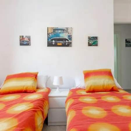 公寓 17-Cozy Apartment In The Heart Of Torremolinos! 托雷莫利诺斯