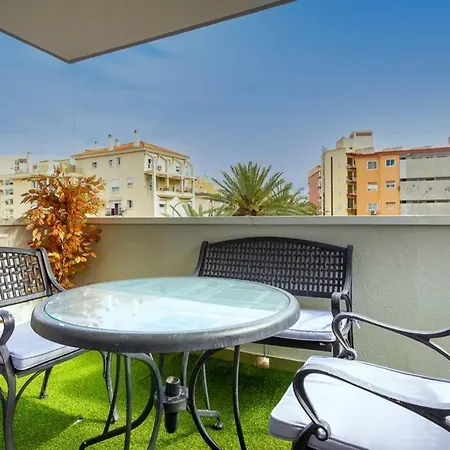Διαμέρισμα 17-Cozy Apartment In The Heart Of Torremolinos! *