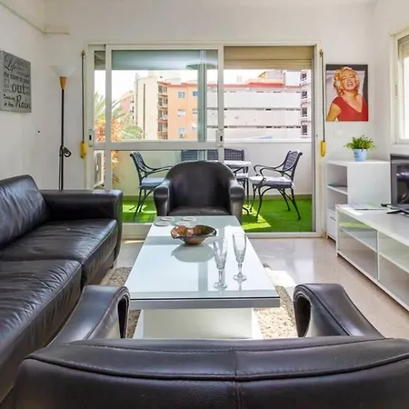 公寓 17-Cozy Apartment In The Heart Of Torremolinos! 托雷莫利诺斯